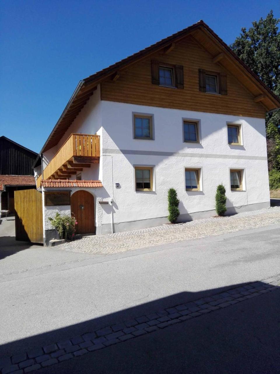 Dichtl Apartment