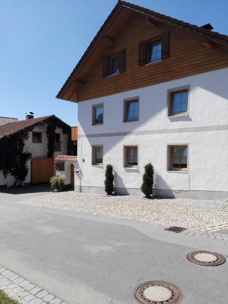 Apartment Dichtl